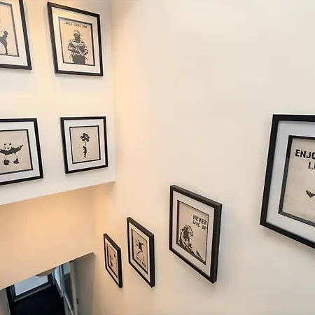 Modern 1-bed On Vibrant Gloucester Road Apartment *